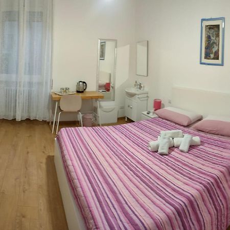 Отель La Casa Di Mimma Матера Экстерьер фото